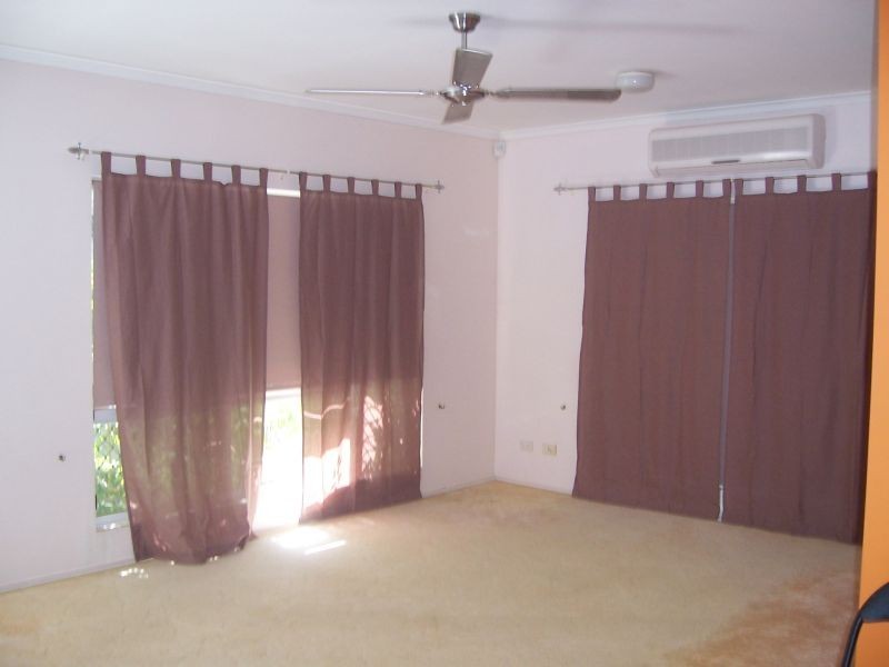 Mooroobool QLD 4870