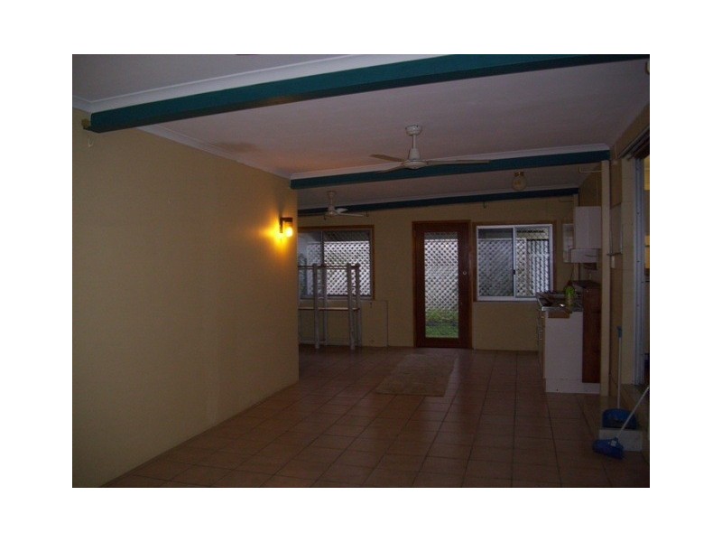 Mooroobool QLD 4870