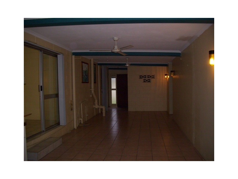 Mooroobool QLD 4870