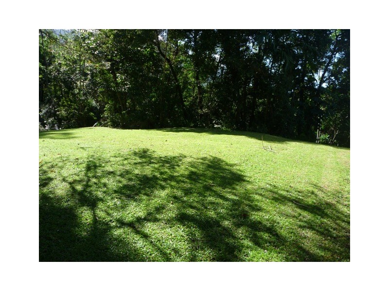 7 Leichhardt Place, Earlville QLD 4870