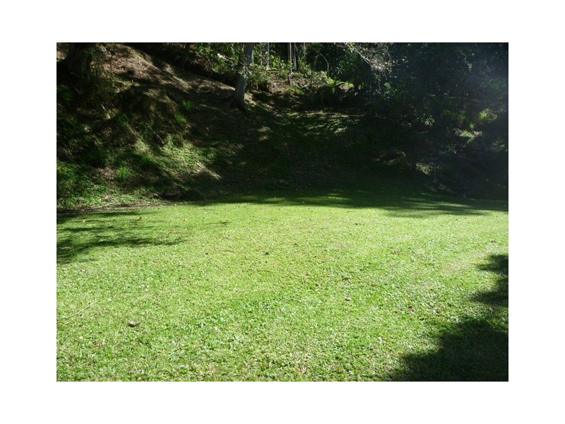 7 Leichhardt Place, Earlville QLD 4870