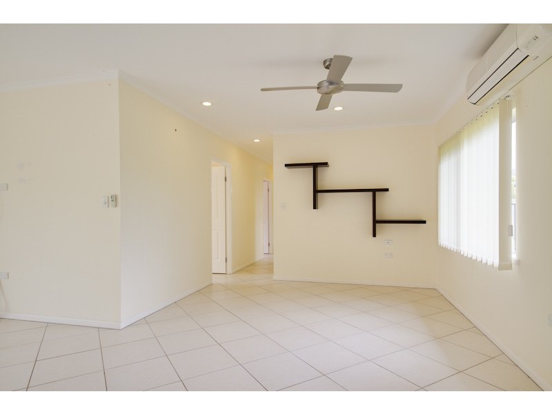 32  Bathurst Drive, Bentley Park QLD 4869
