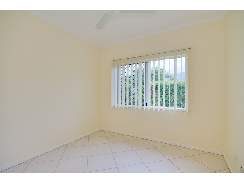32  Bathurst Drive, Bentley Park QLD 4869