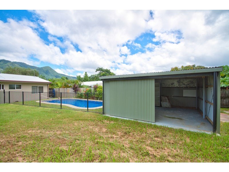32  Bathurst Drive, Bentley Park QLD 4869
