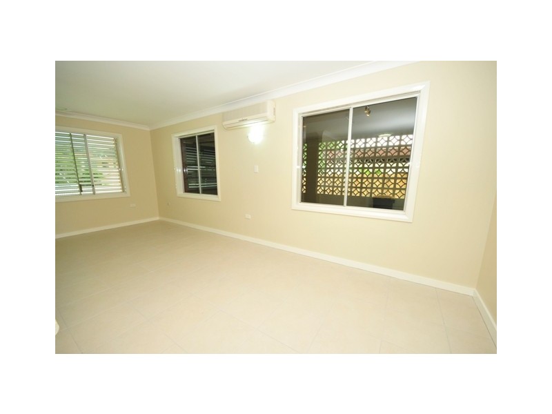 10 Brennan Street, Manunda QLD 4870