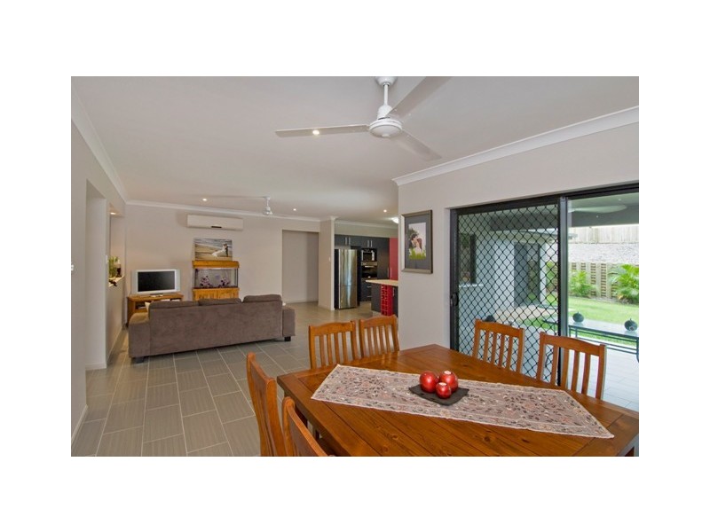 Bentley Park QLD 4869