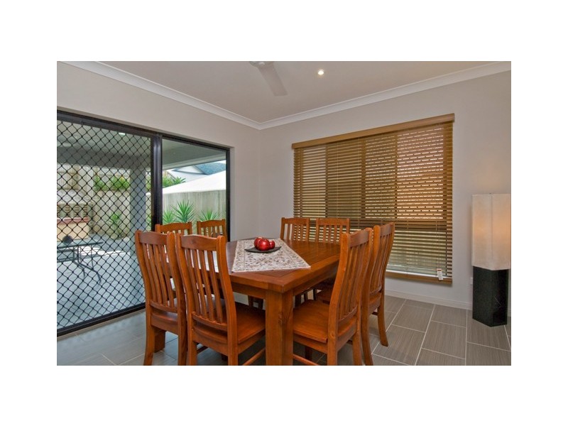 Bentley Park QLD 4869
