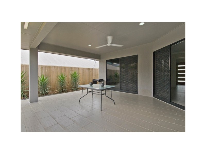 Bentley Park QLD 4869