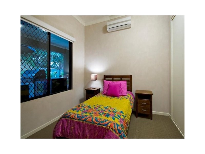 6 Bel-Air Drive, Whitfield QLD 4870