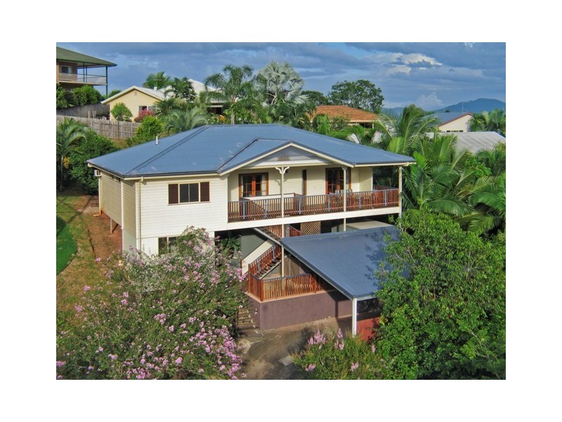 Bentley Park QLD 4869
