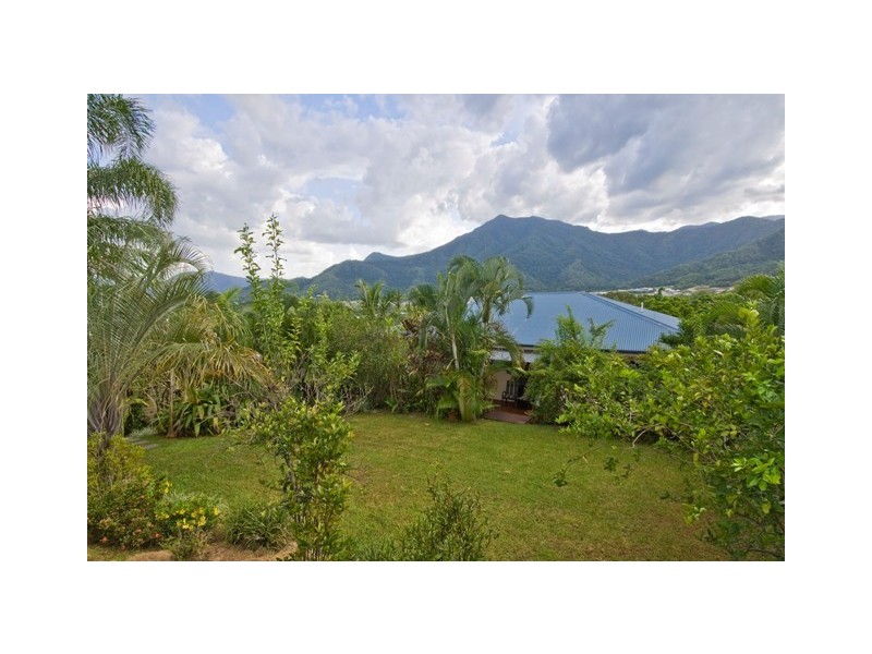 Bentley Park QLD 4869