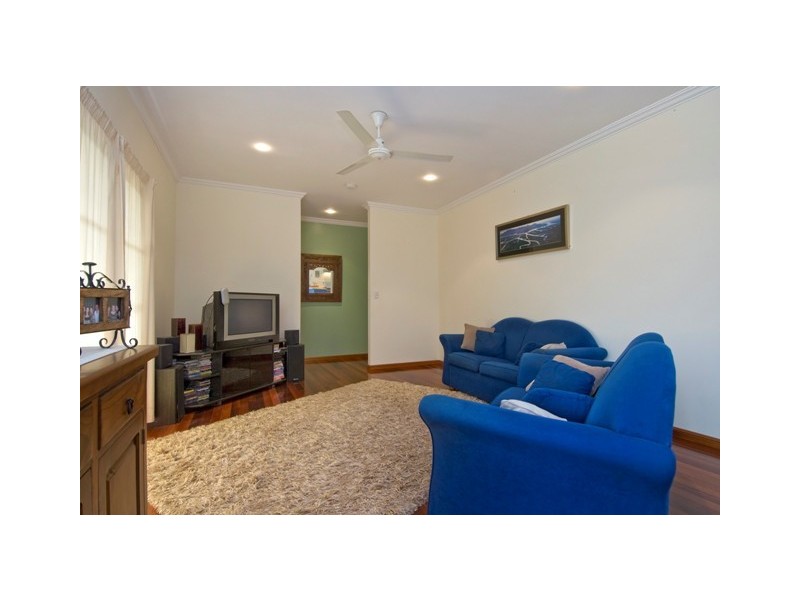 Bentley Park QLD 4869
