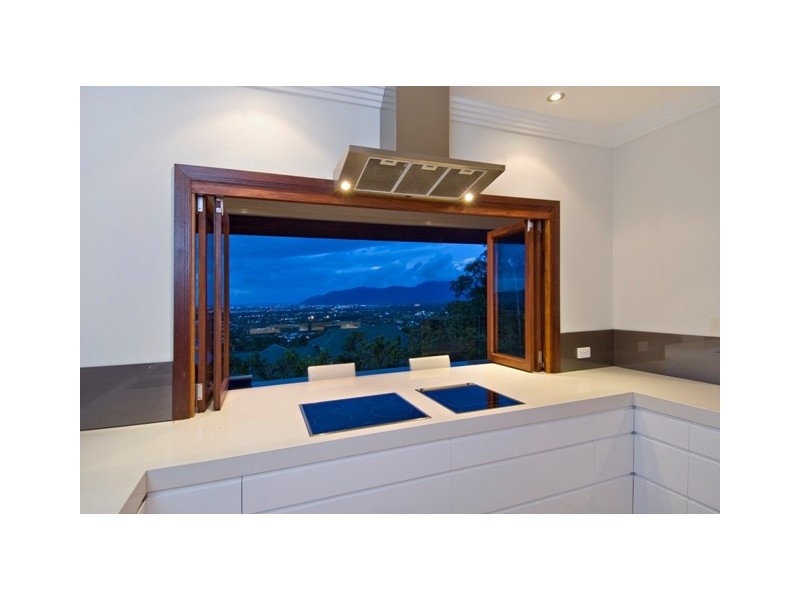 11-13 Jacana Close, Bayview Heights QLD 4868