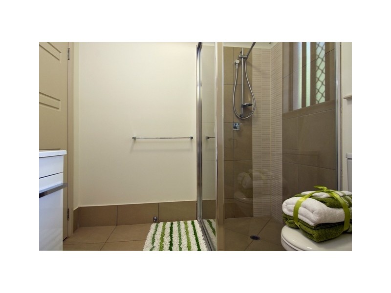 11-13 Jacana Close, Bayview Heights QLD 4868