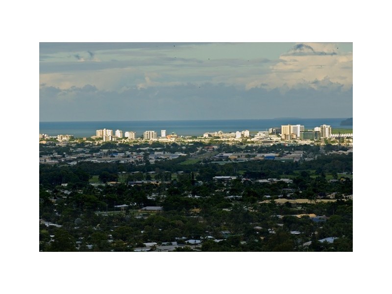 11-13 Jacana Close, Bayview Heights QLD 4868