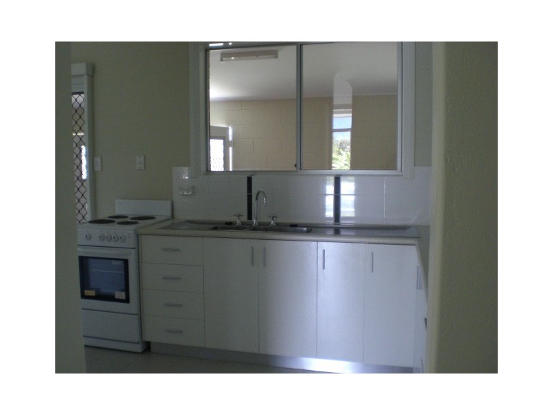 Manunda QLD 4870