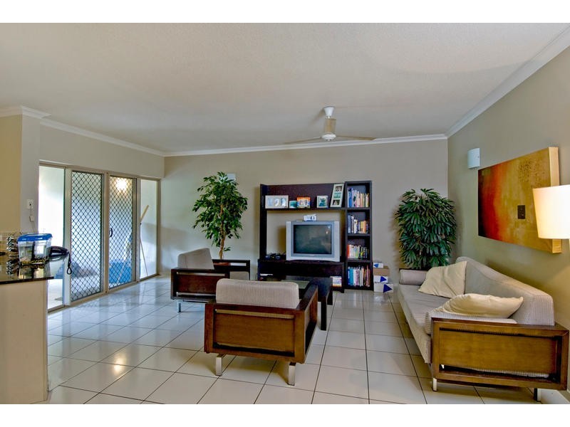 403/13 Mann Street, Westcourt QLD 4870