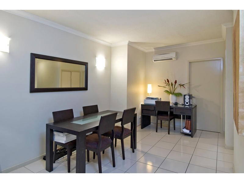 403/13 Mann Street, Westcourt QLD 4870