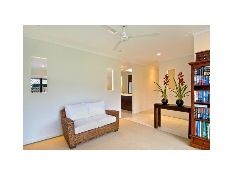 1 Conway Close, Bentley Park QLD 4869