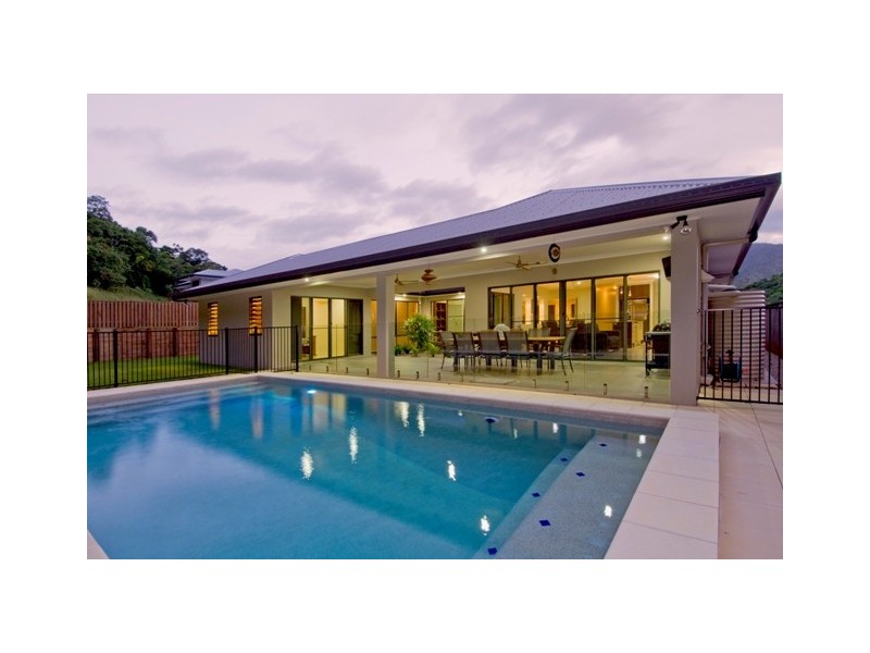 14 Badine Street, Caravonica QLD 4878