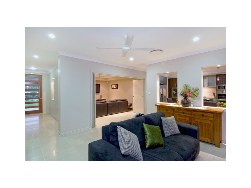 14 Badine Street, Caravonica QLD 4878