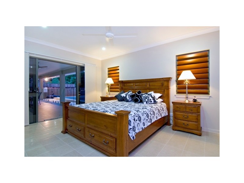 14 Badine Street, Caravonica QLD 4878