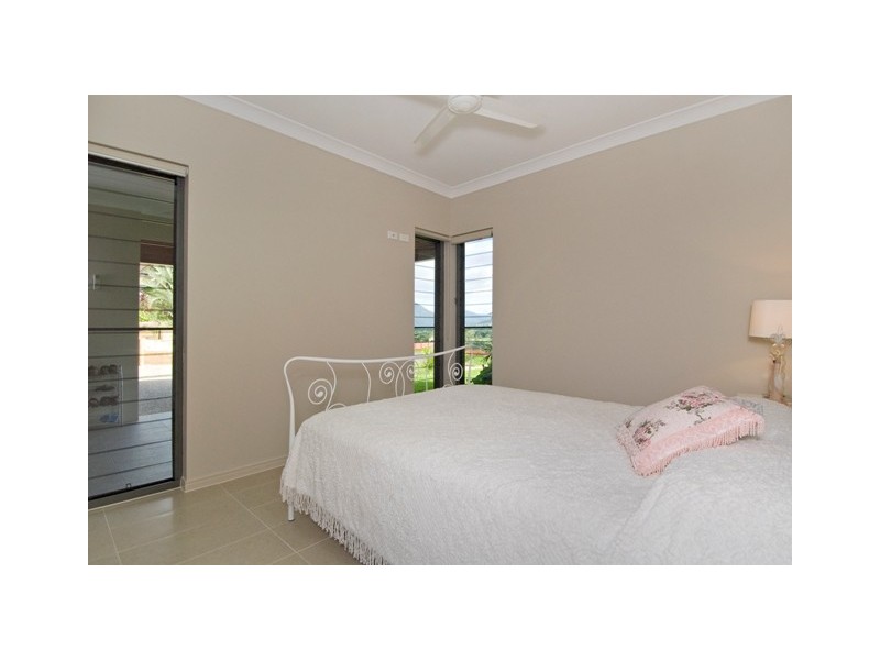 14 Badine Street, Caravonica QLD 4878