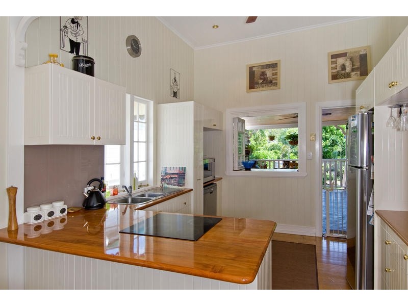 12 Denbeigh Street, Parramatta Park QLD 4870
