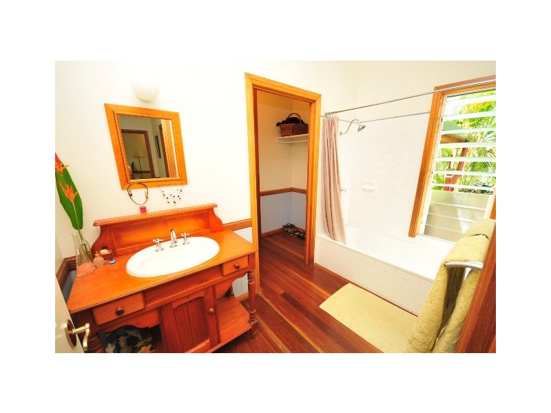 30 Palmerston Street, Aeroglen QLD 4870