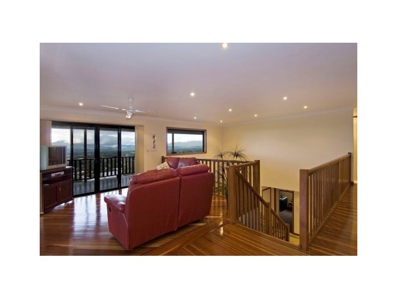 25  Guthrie Place, Bentley Park QLD 4869