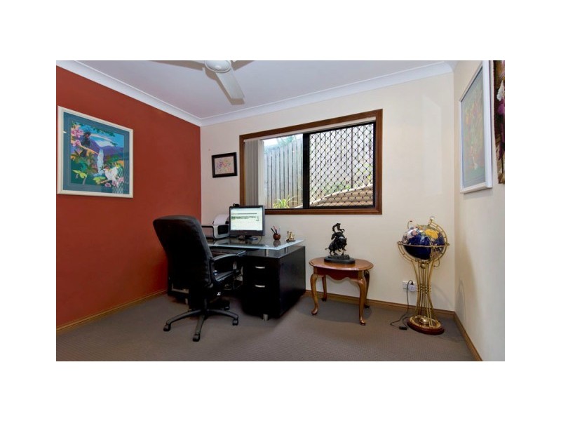 25  Guthrie Place, Bentley Park QLD 4869