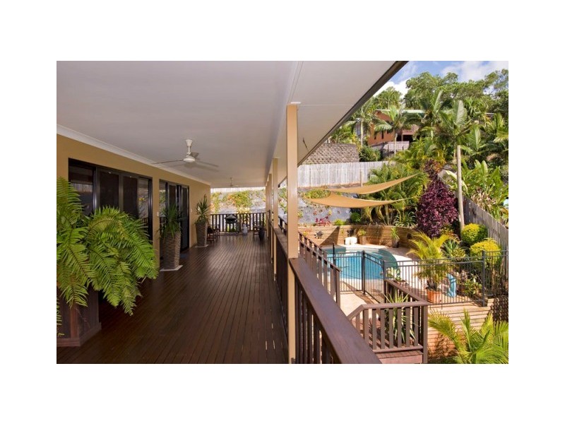 25  Guthrie Place, Bentley Park QLD 4869