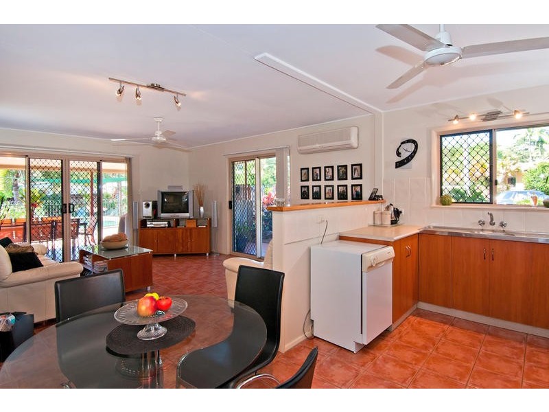 4 Zircon Street, Bayview Heights QLD 4868