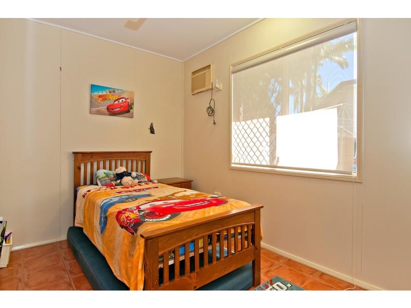 4 Zircon Street, Bayview Heights QLD 4868