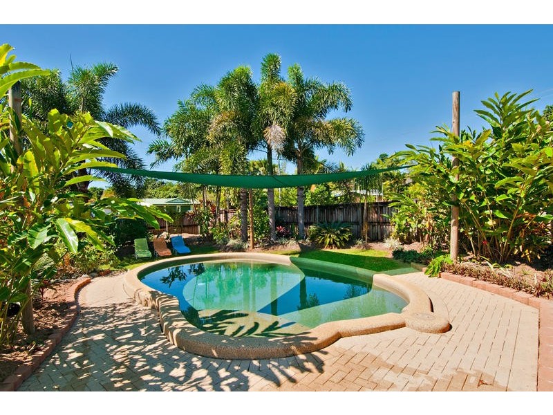 4 Zircon Street, Bayview Heights QLD 4868