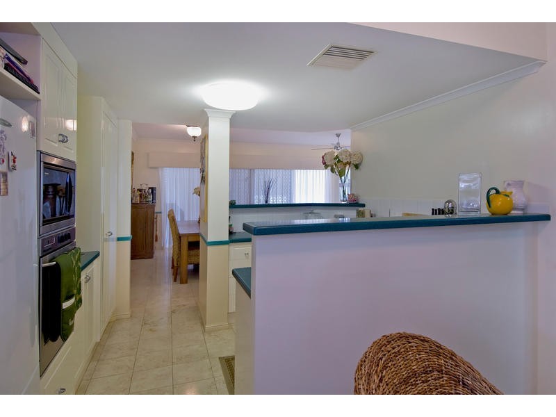 49/8 Munro Terrace, Mooroobool QLD 4870