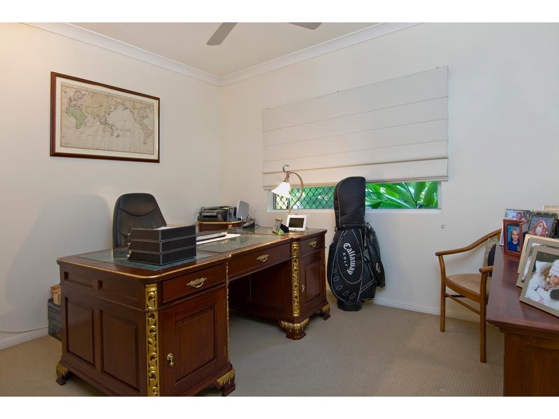 49/8 Munro Terrace, Mooroobool QLD 4870