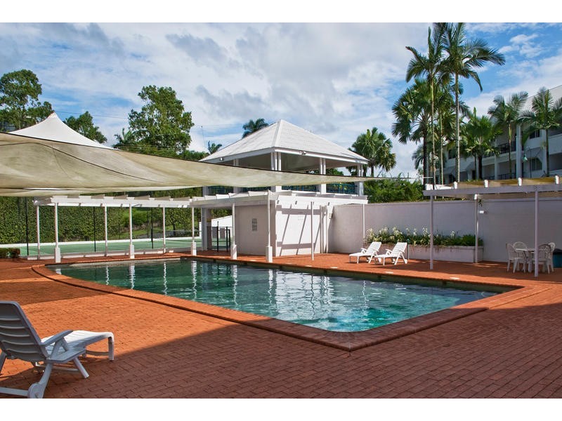 49/8 Munro Terrace, Mooroobool QLD 4870