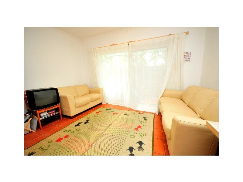 2/12 Le Grande Street, Cairns QLD 4870