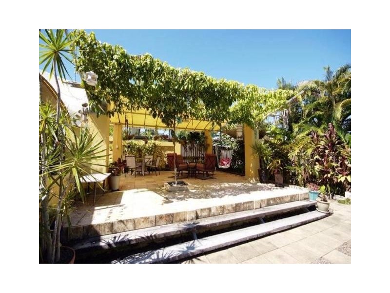 14 Ponticello Street, Whitfield QLD 4870