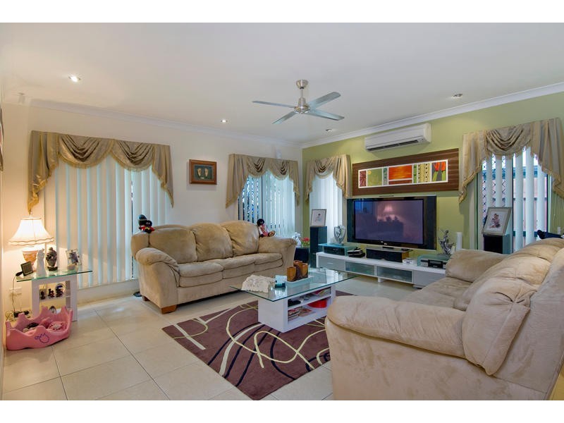 Bentley Park QLD 4869