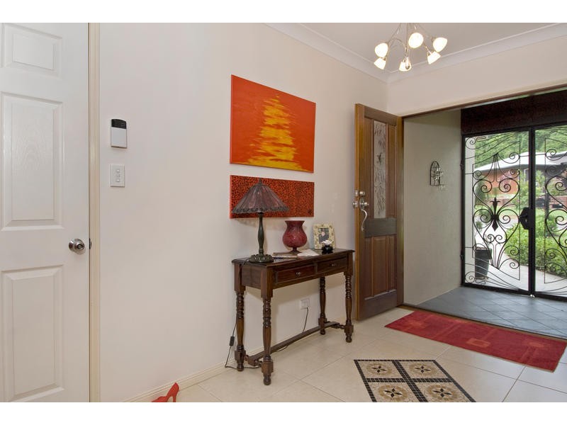 Bentley Park QLD 4869