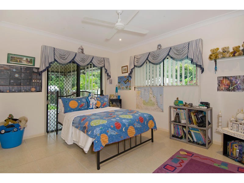 Bentley Park QLD 4869