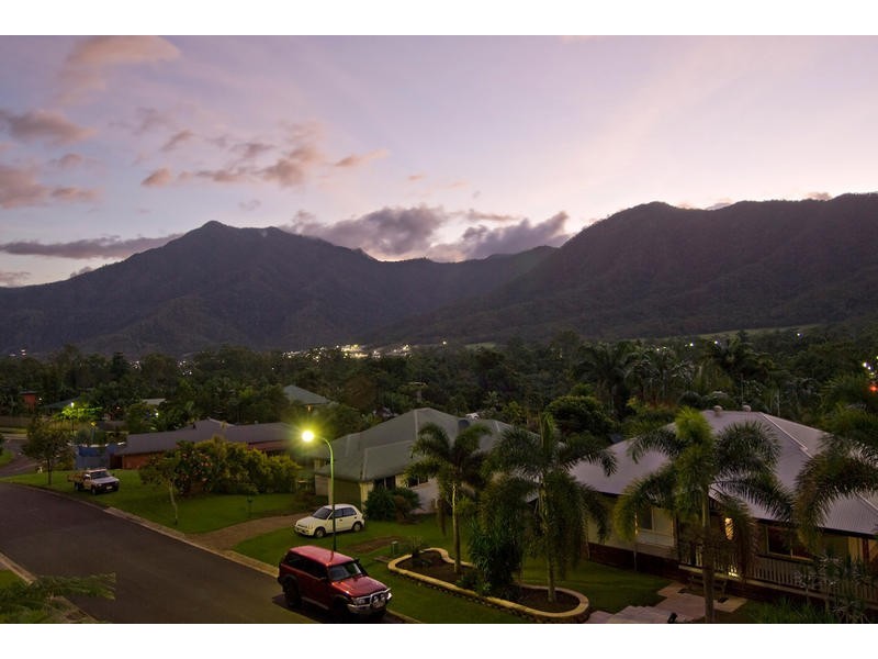 Bentley Park QLD 4869