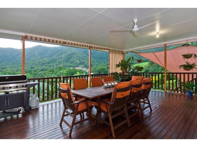 Bentley Park QLD 4869