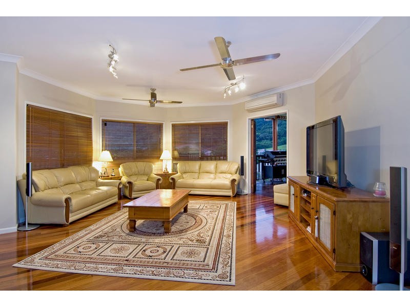 Bentley Park QLD 4869