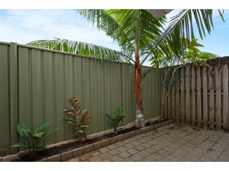 10/11 Brown Street, Woree QLD 4868
