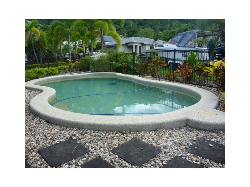 43 Chesterfield Close, Brinsmead QLD 4870