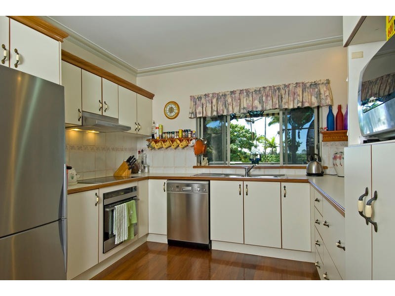 88 Sydney Street, Bayview Heights QLD 4868
