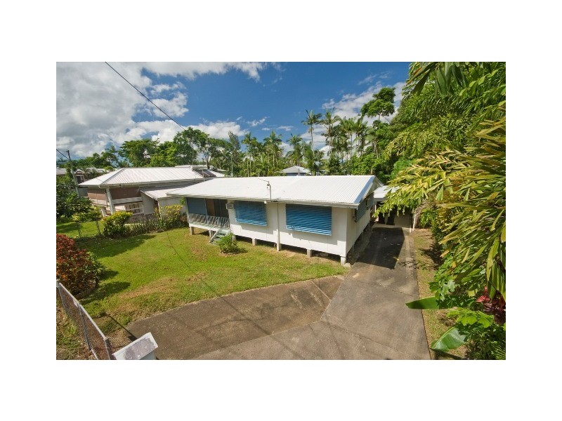 119 & 121 Woodward, Edge Hill QLD 4870